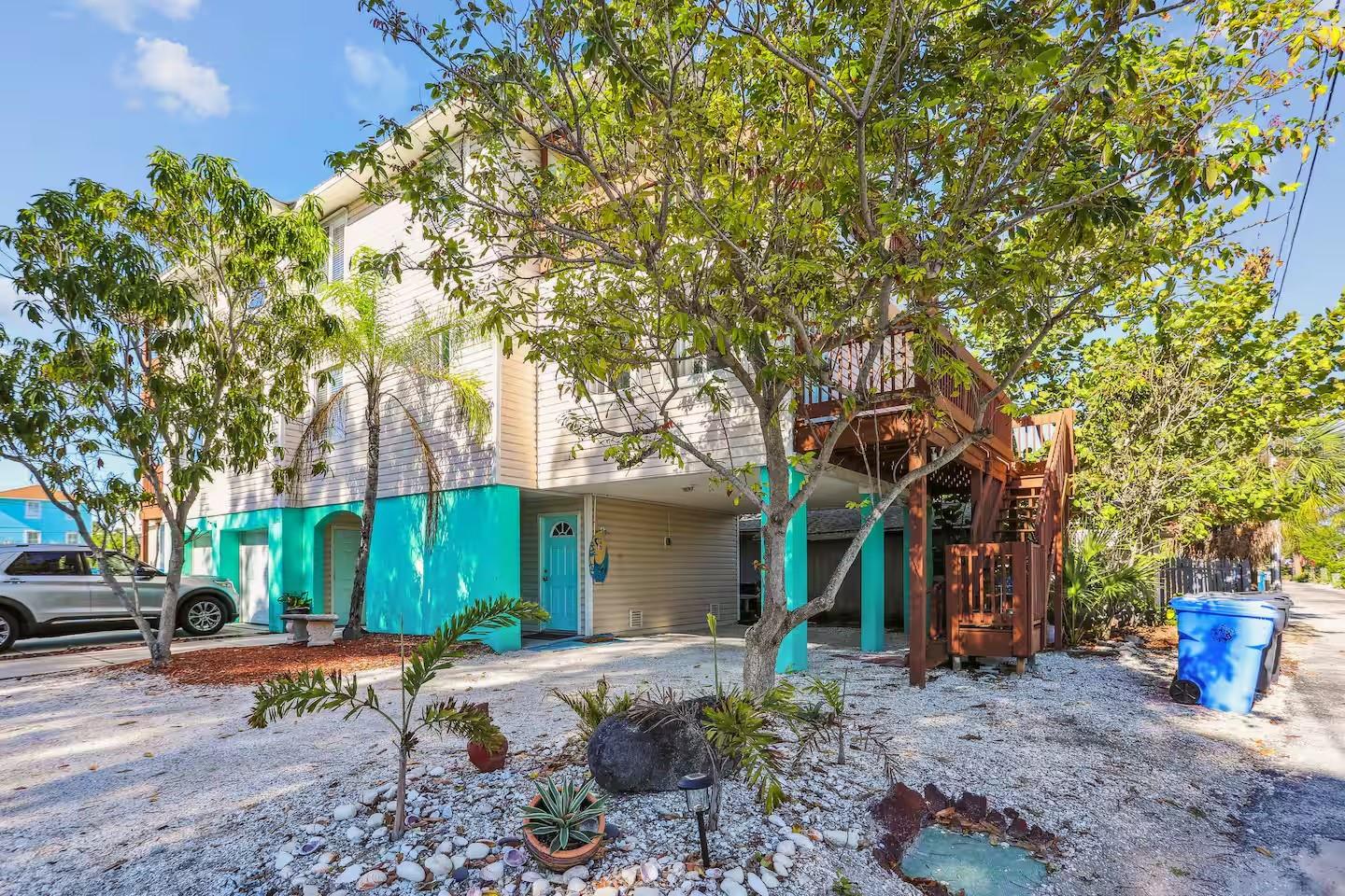 12201 GULF BLVD — photo 41