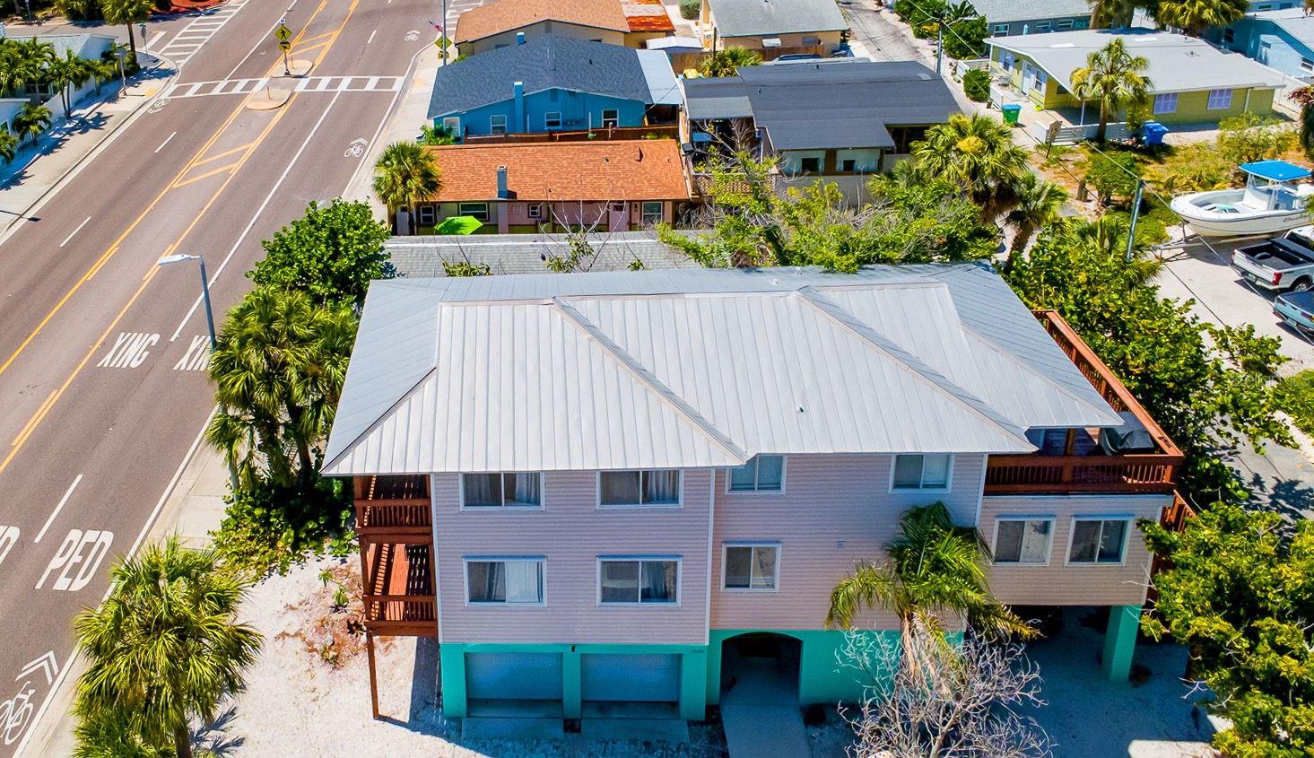 12201 GULF BLVD — photo 5
