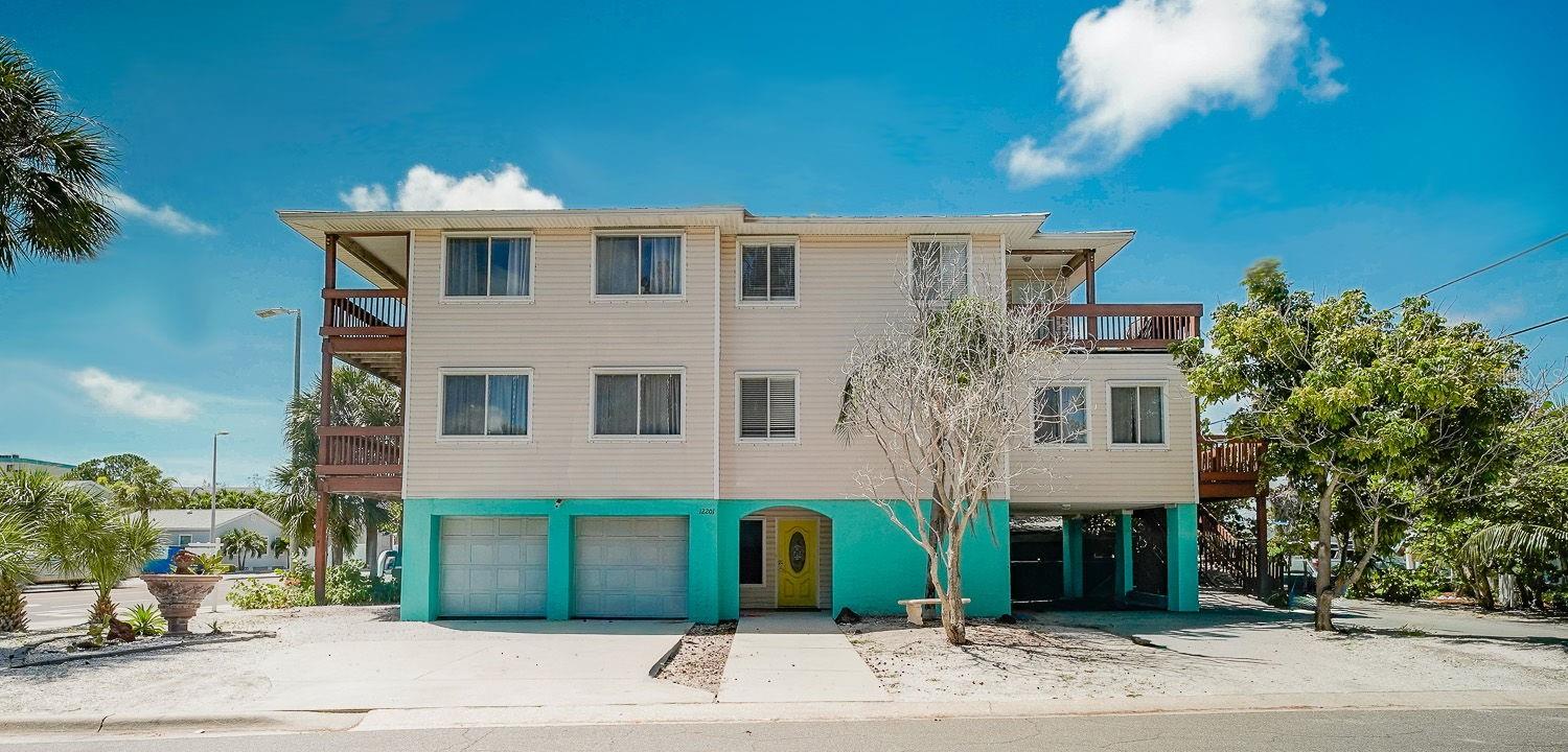12201 GULF BLVD — photo 54