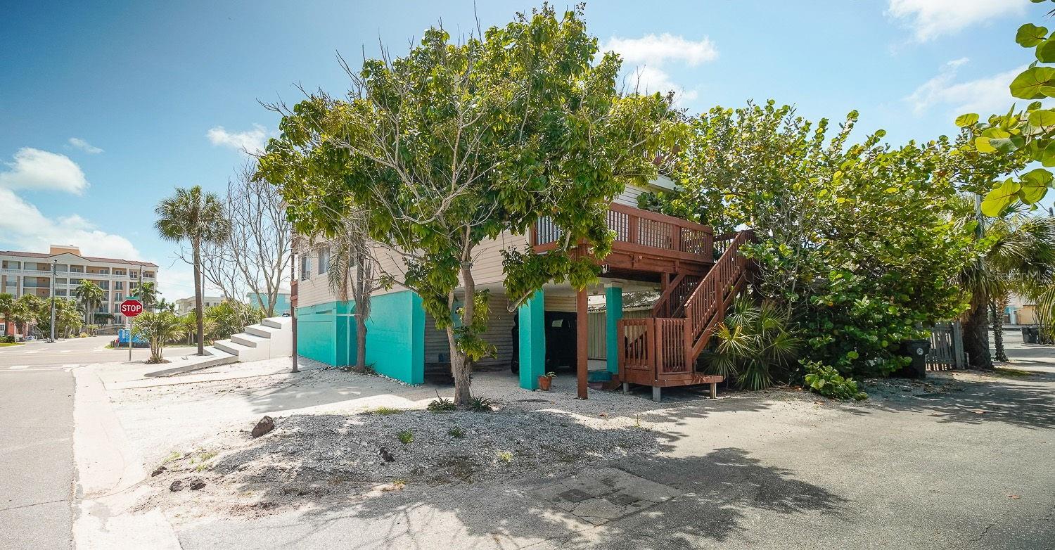 12201 GULF BLVD — photo 56