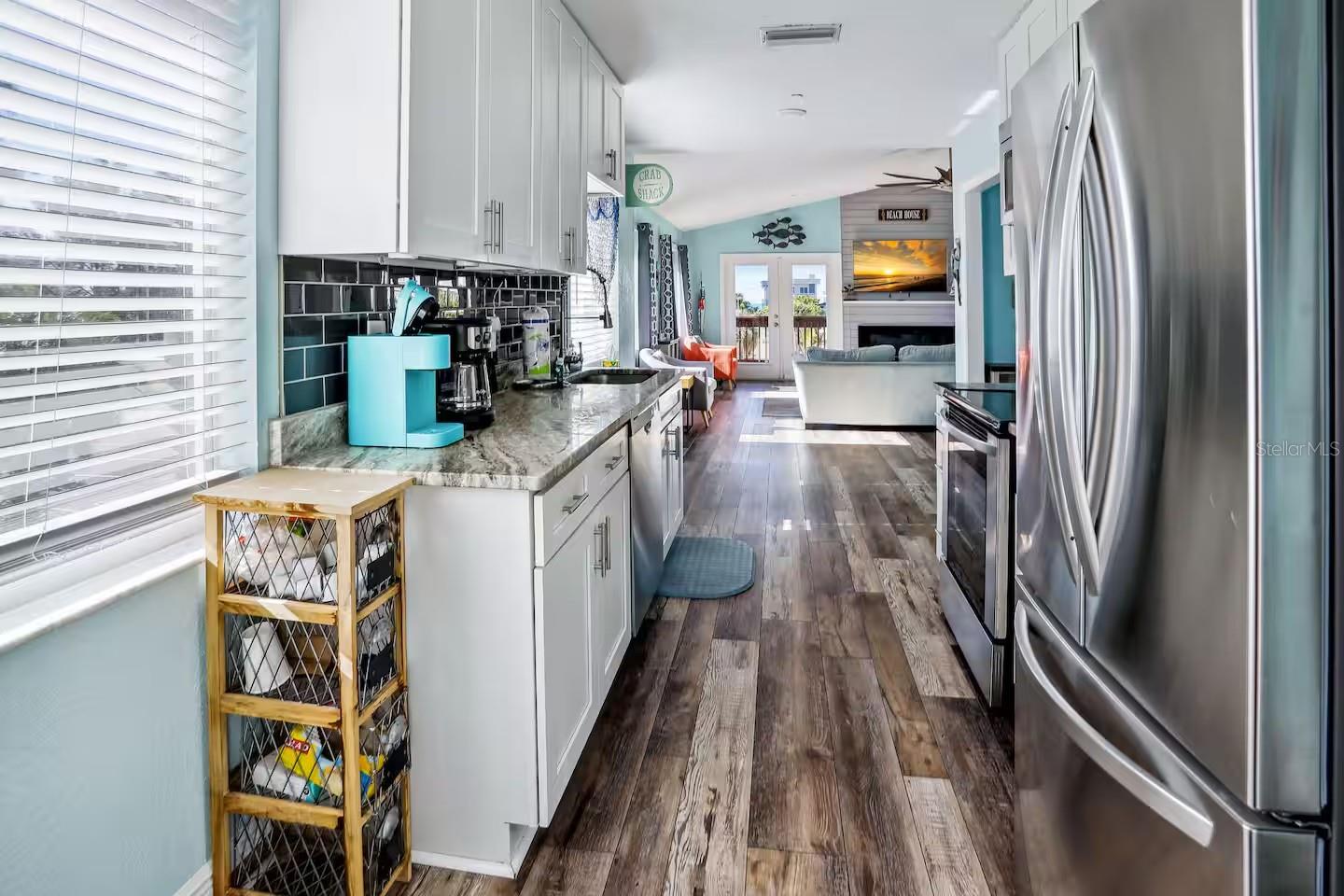 12201 GULF BLVD — photo 15