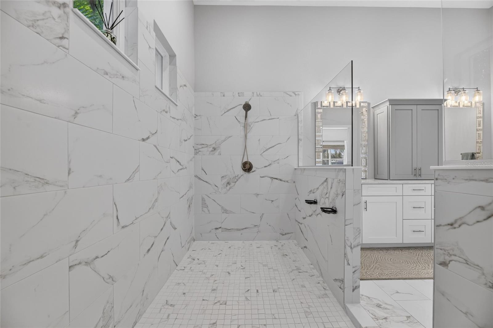 825 MANNS HARBOR DR — photo 42