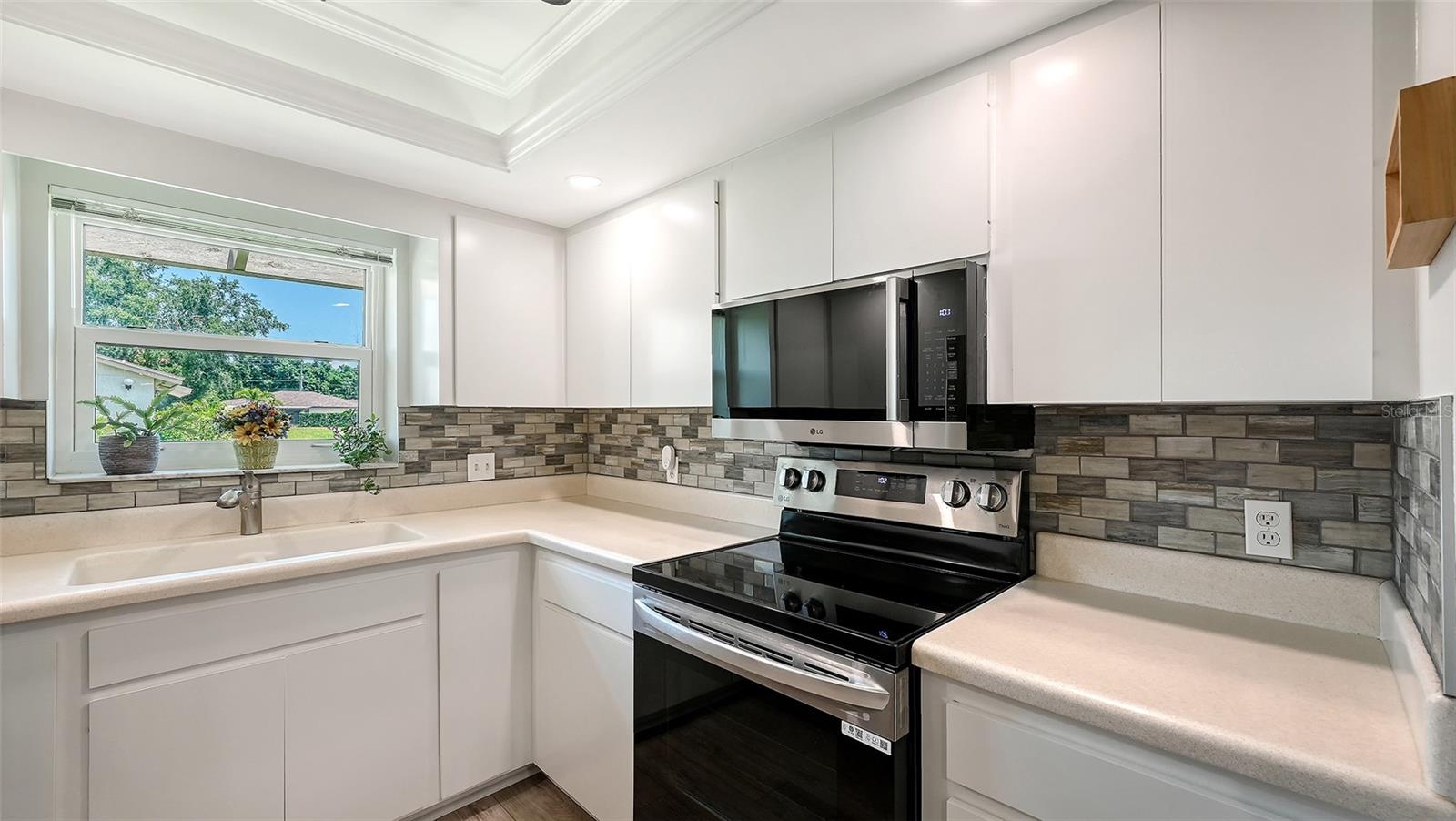 6129 HERITAGE LN W #6129 — photo 9