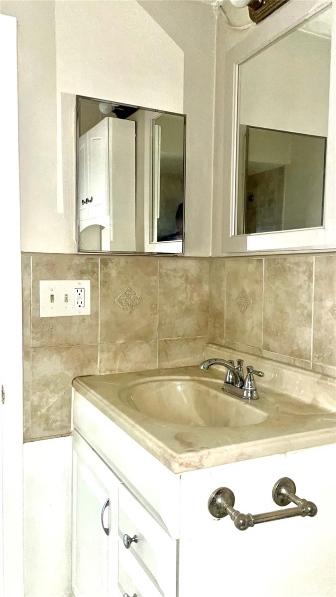 4211 SHELDON PL #4211 — photo 10