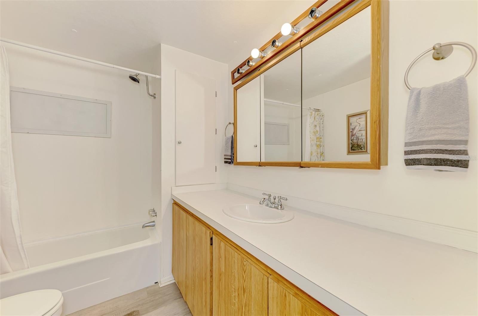 6639 VISTA LN — photo 32