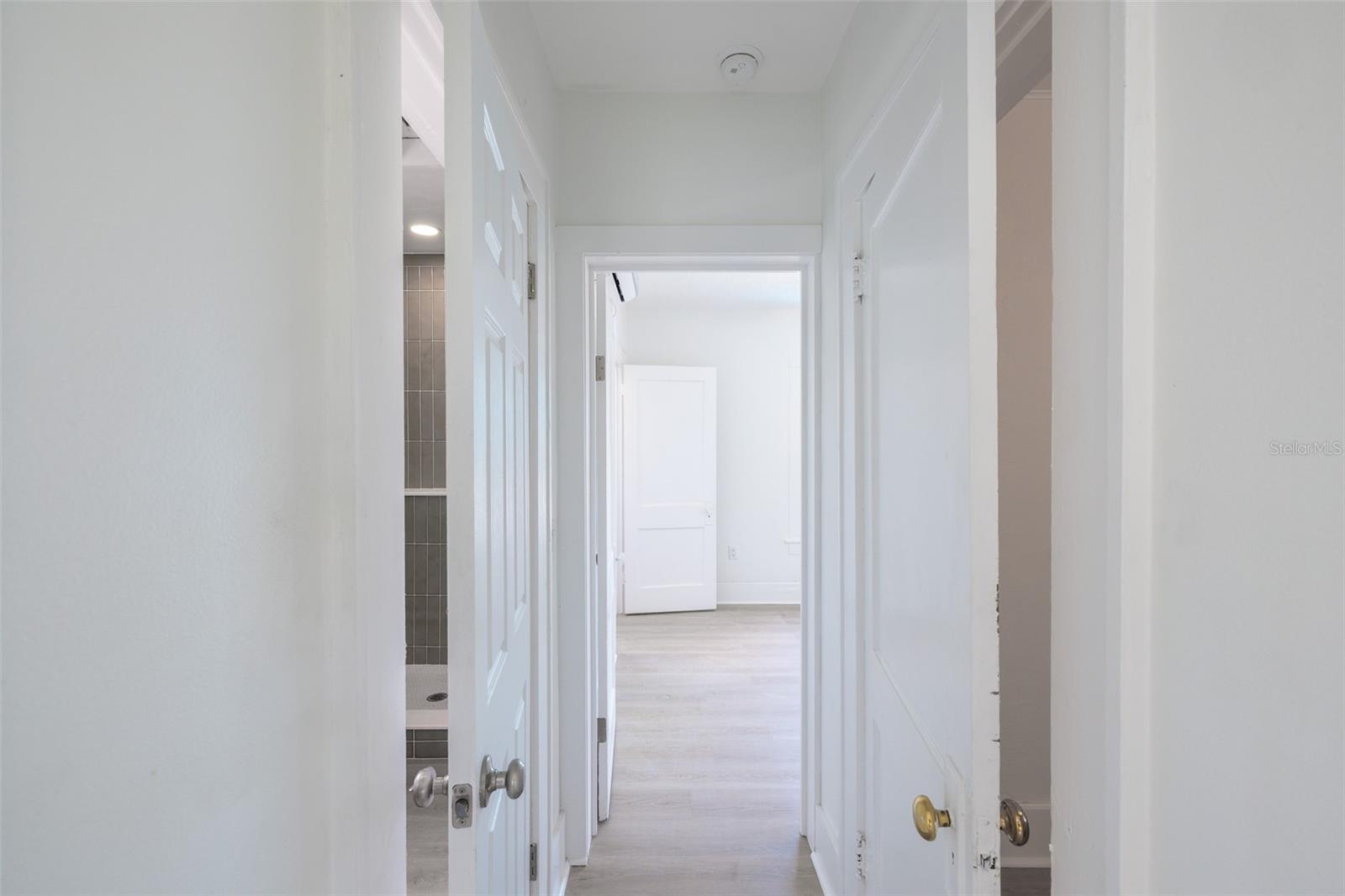 618 N 7TH AVE #B — photo 10