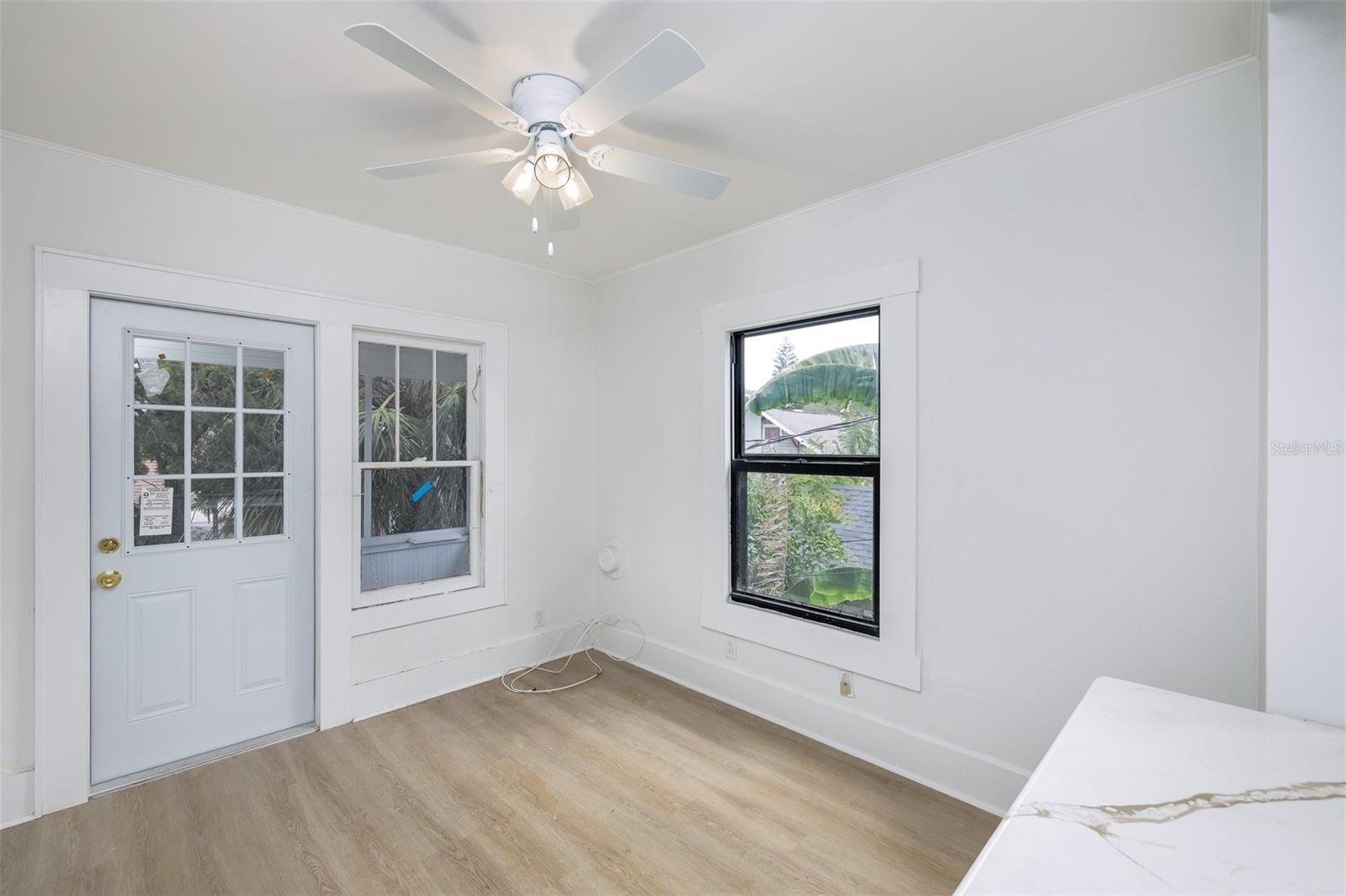 618 N 7TH AVE #B — photo 7