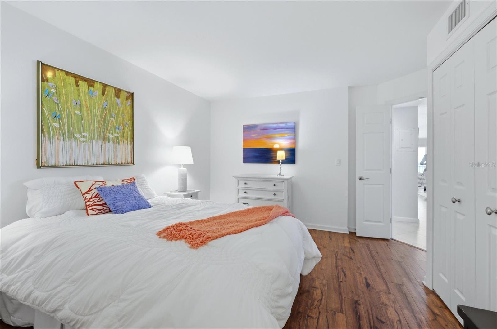 20 WHISPERING SANDS DR #501 — photo 33