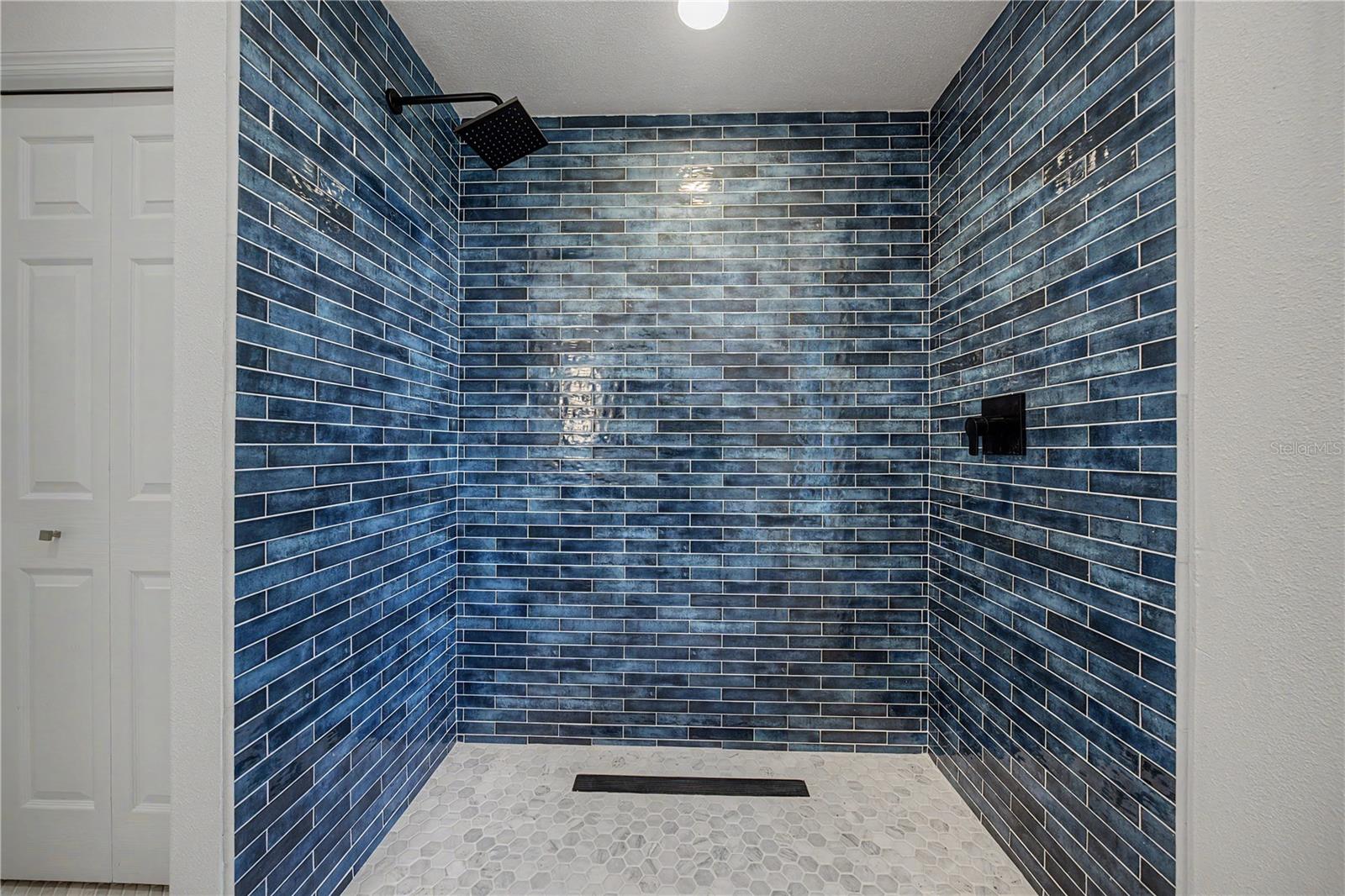 3692 JOHNATHON AVE — photo 47
