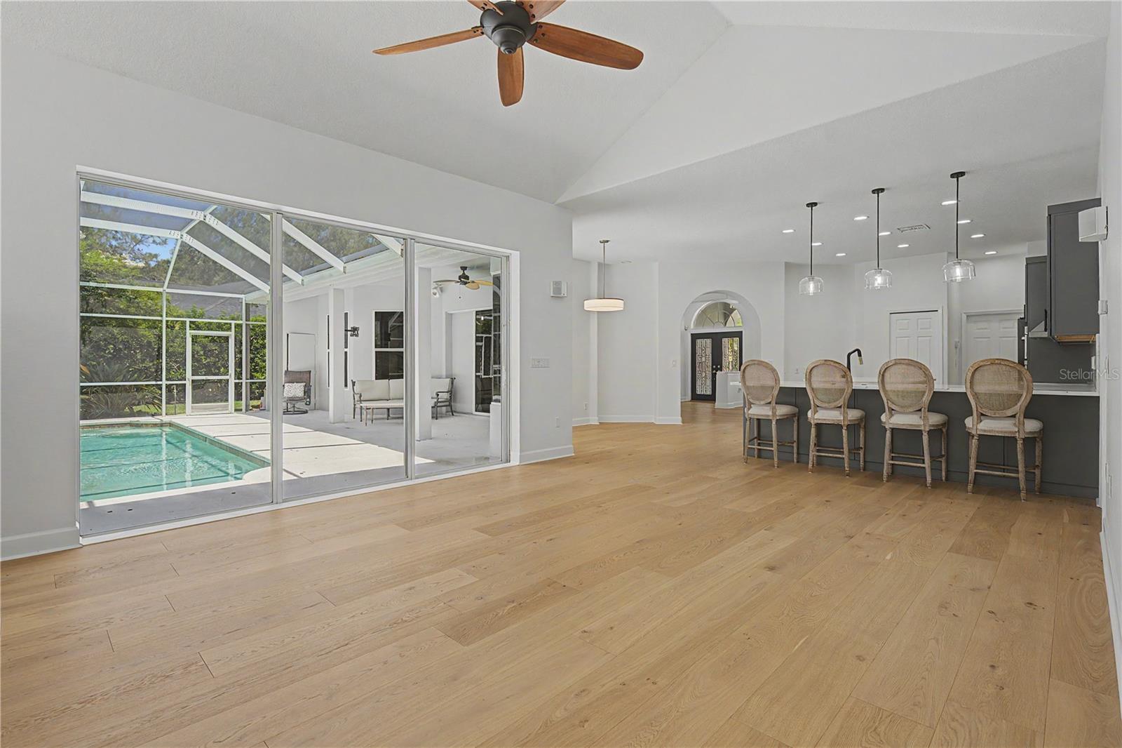 3692 JOHNATHON AVE — photo 24