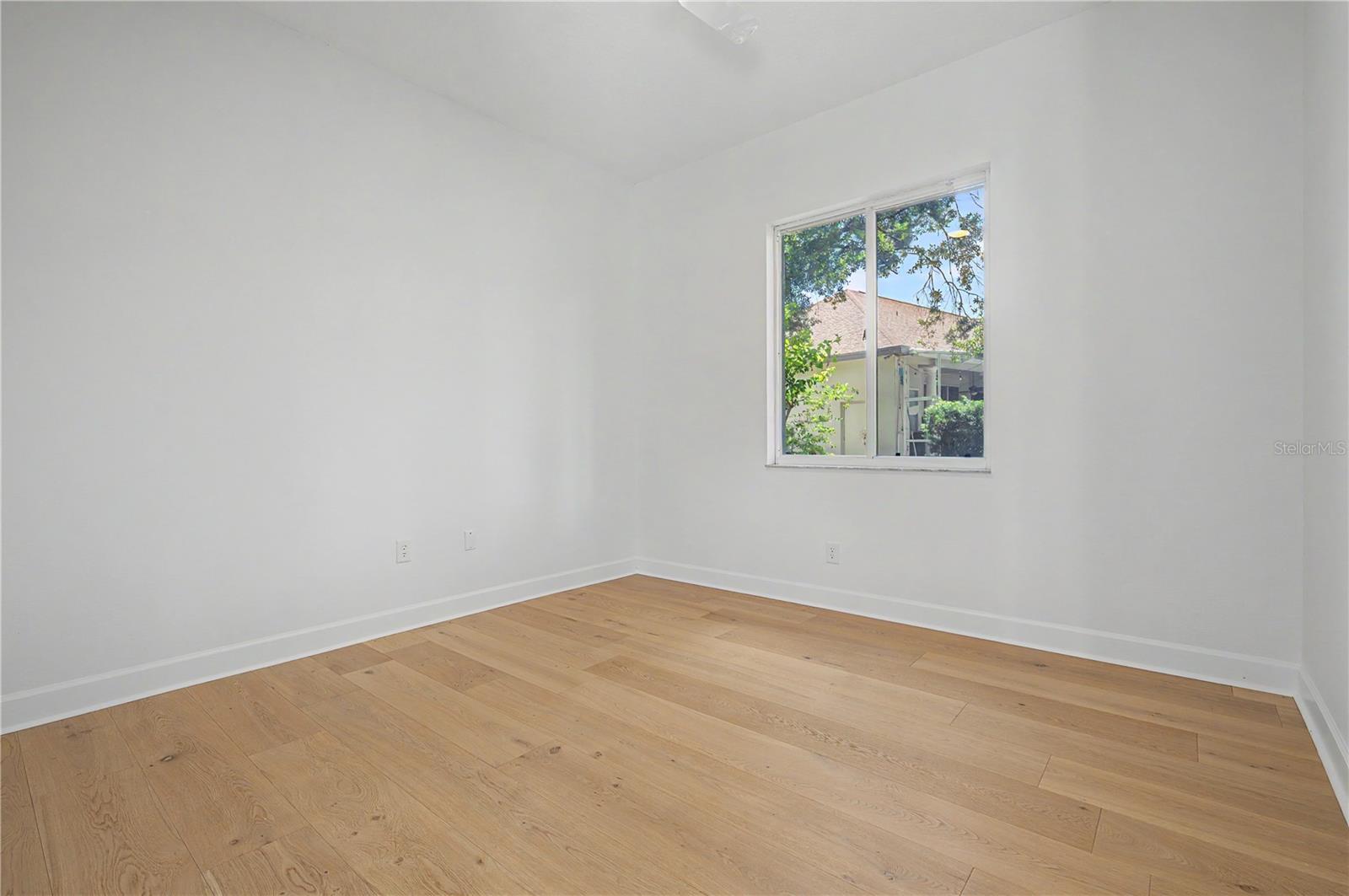 3692 JOHNATHON AVE — photo 44