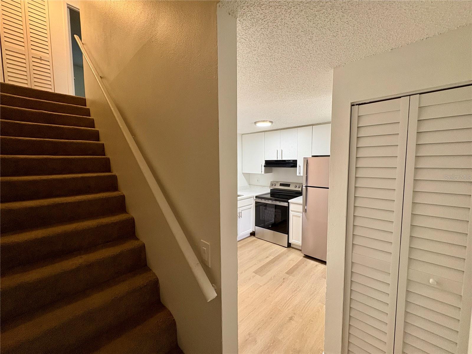408 57TH AVENUE DR E #C — photo 9