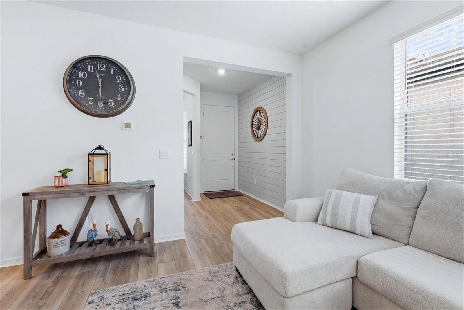 9289 BALLASTER POINTE LOOP — photo 4