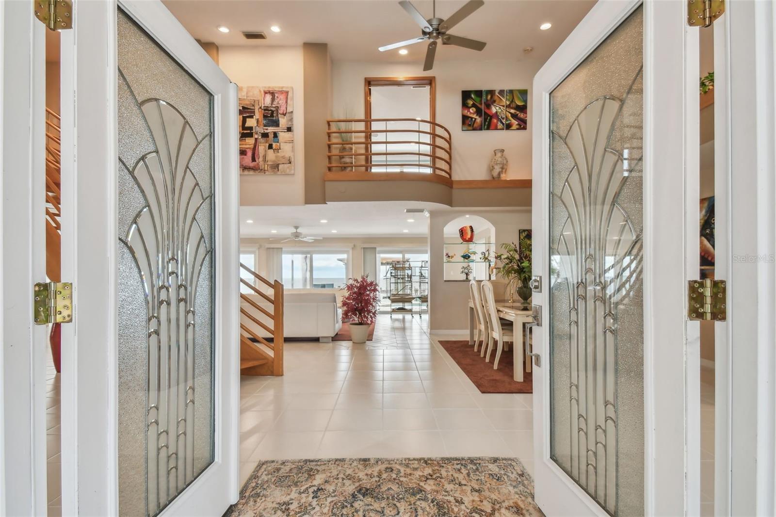 119 CARLYLE CIR — photo 10