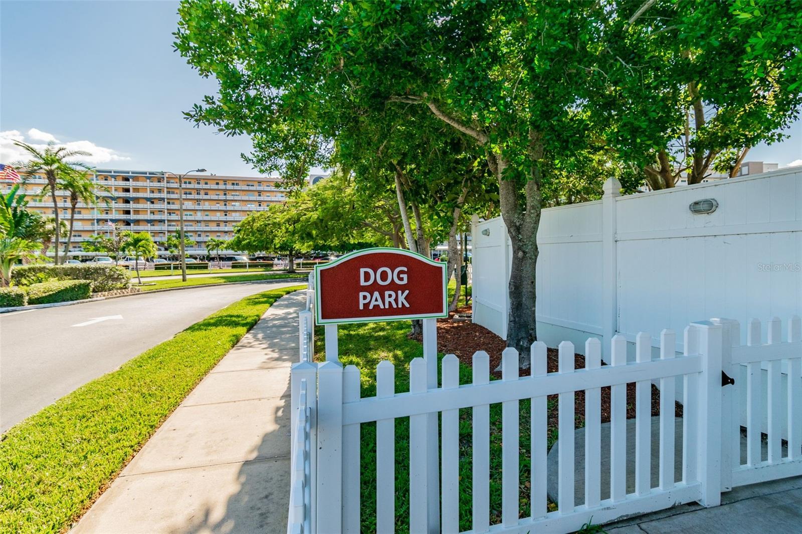 5980 SHORE BLVD S #909 — photo 28