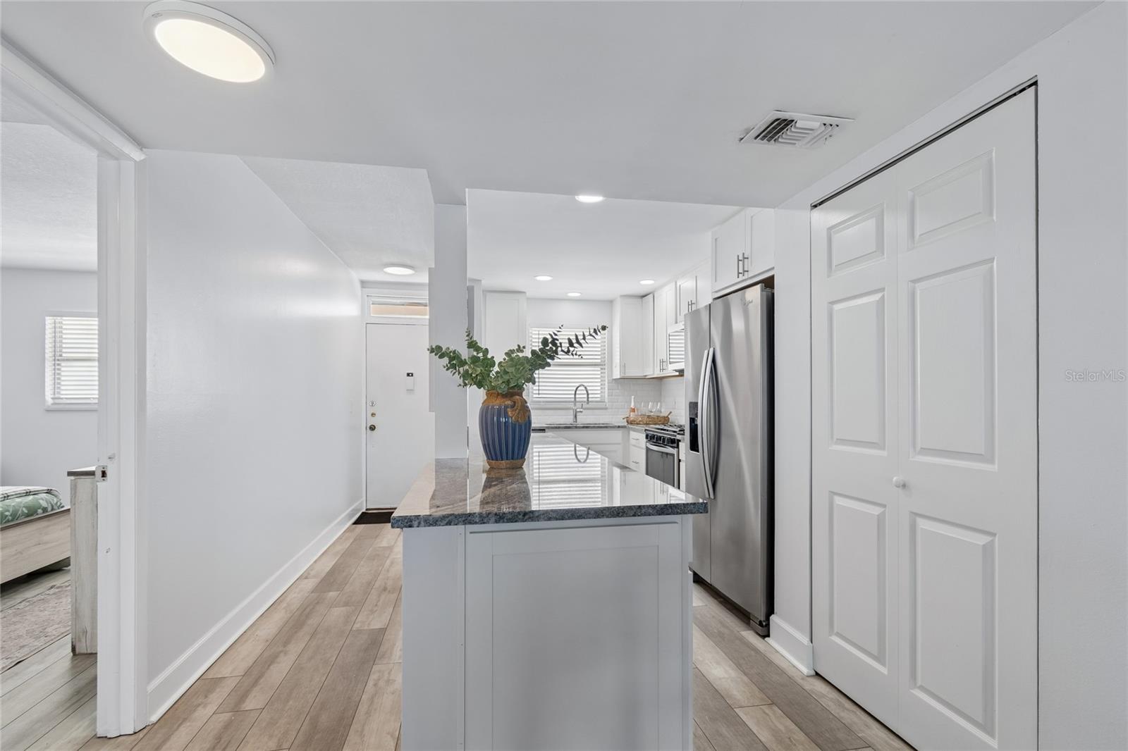 5980 SHORE BLVD S #909 — photo 10