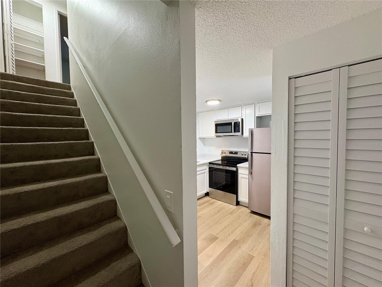 308 57TH AVENUE DR E #A — photo 10