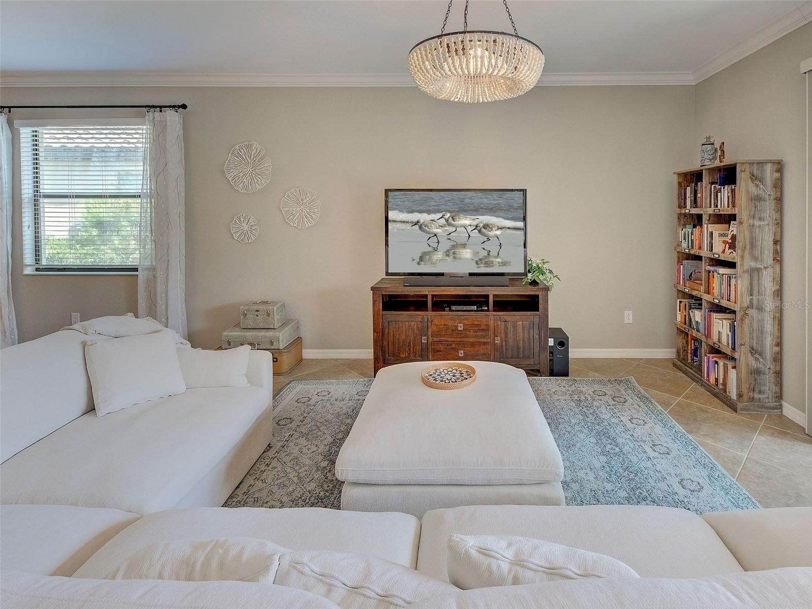 12390 CINQUETERRE DR — photo 30