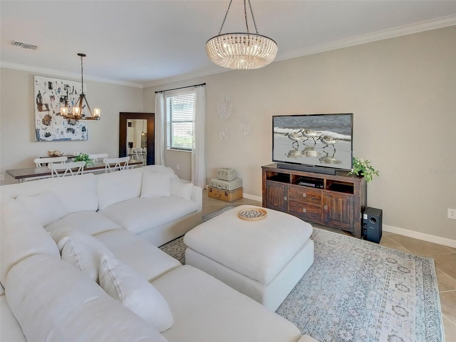 12390 CINQUETERRE DR — photo 29