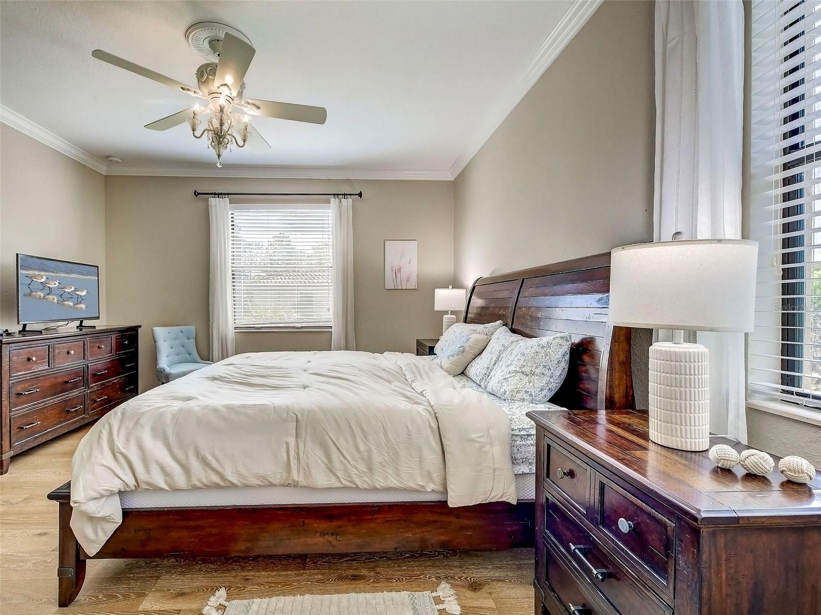 12390 CINQUETERRE DR — photo 48