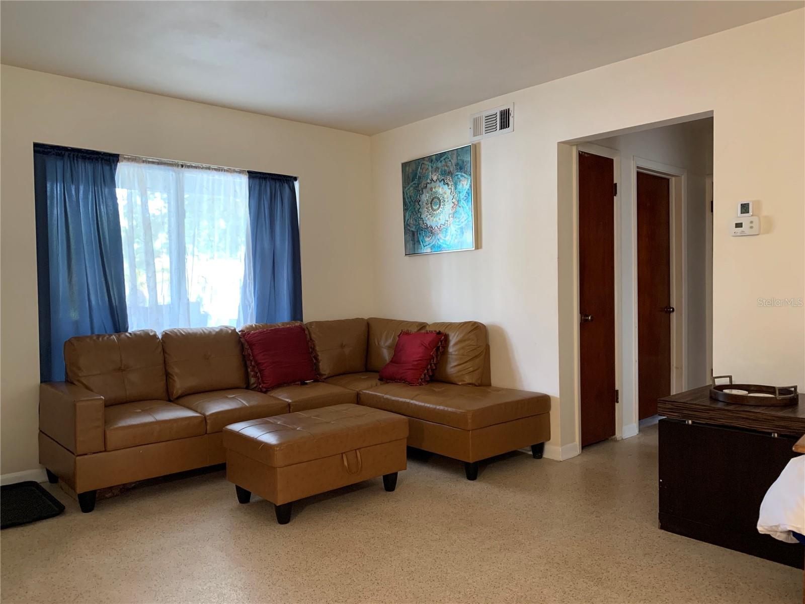 1750 DRUID RD E — photo 12
