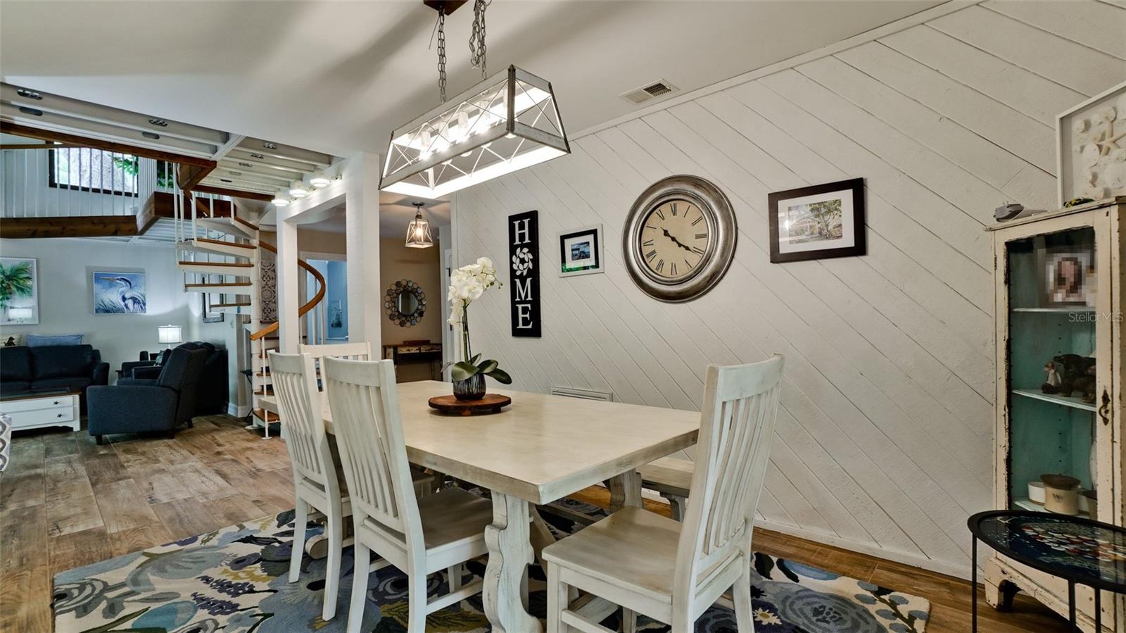 2407 QUAIL CT — photo 9