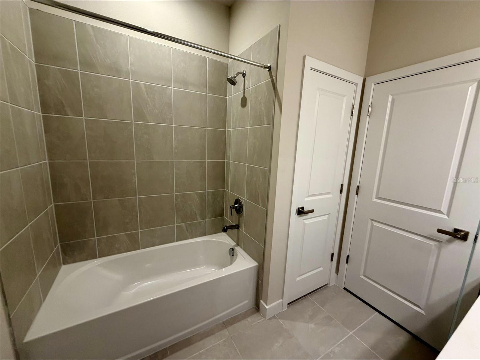 2578 WHITE LADYFISH RD — photo 13