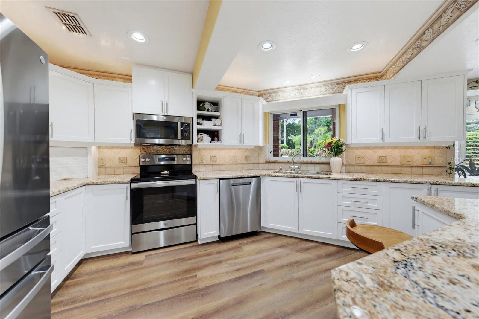 4141 WINDING WILLOW DR — photo 20
