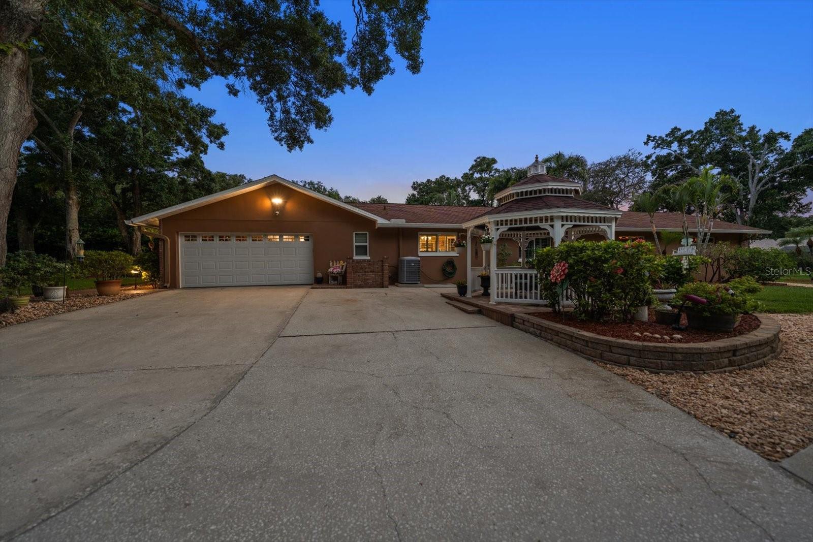 4141 WINDING WILLOW DR — photo 53