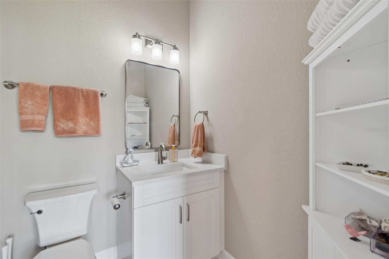 708 SEABOARD PL #708 — photo 37