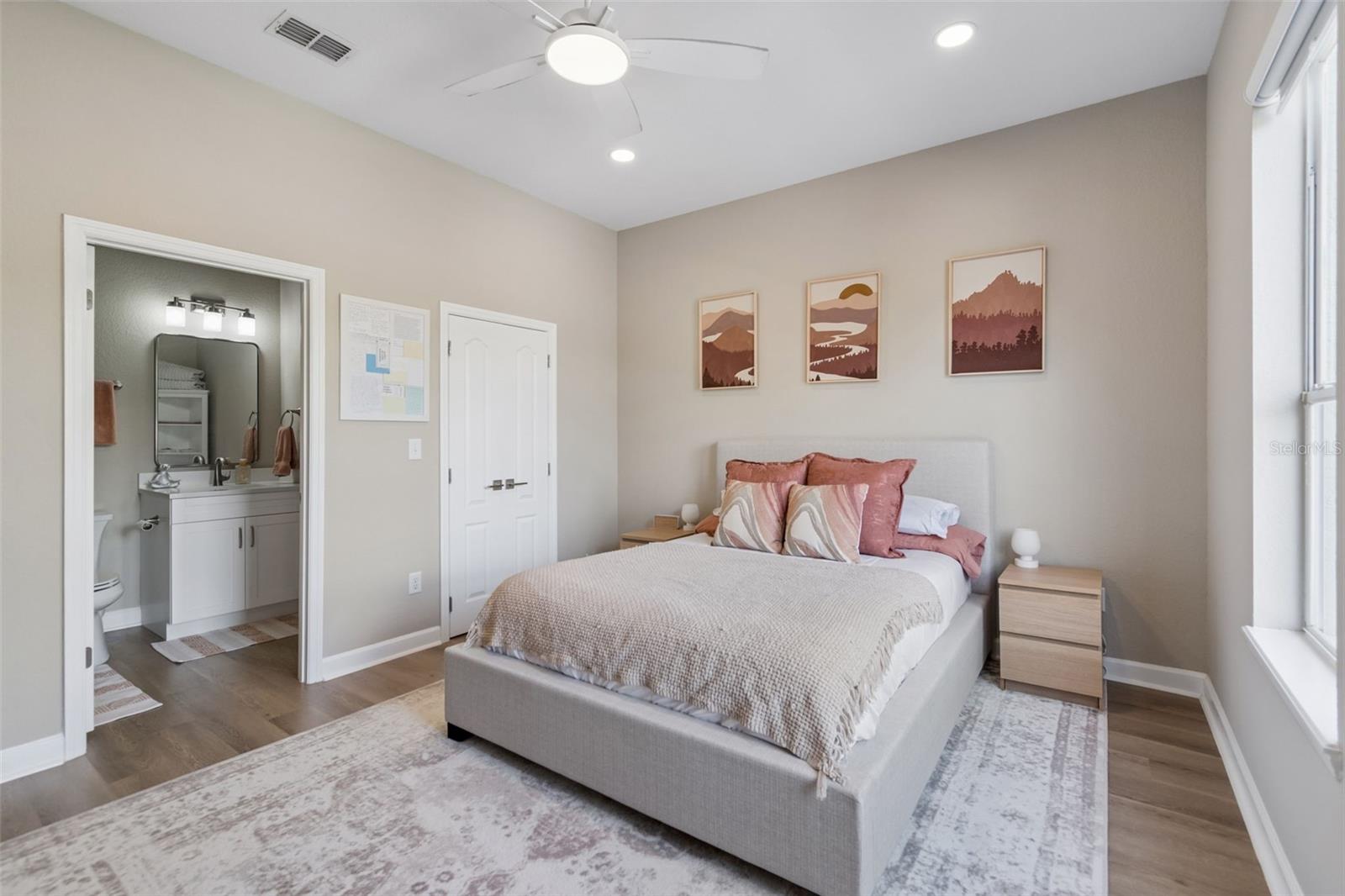 708 SEABOARD PL #708 — photo 34