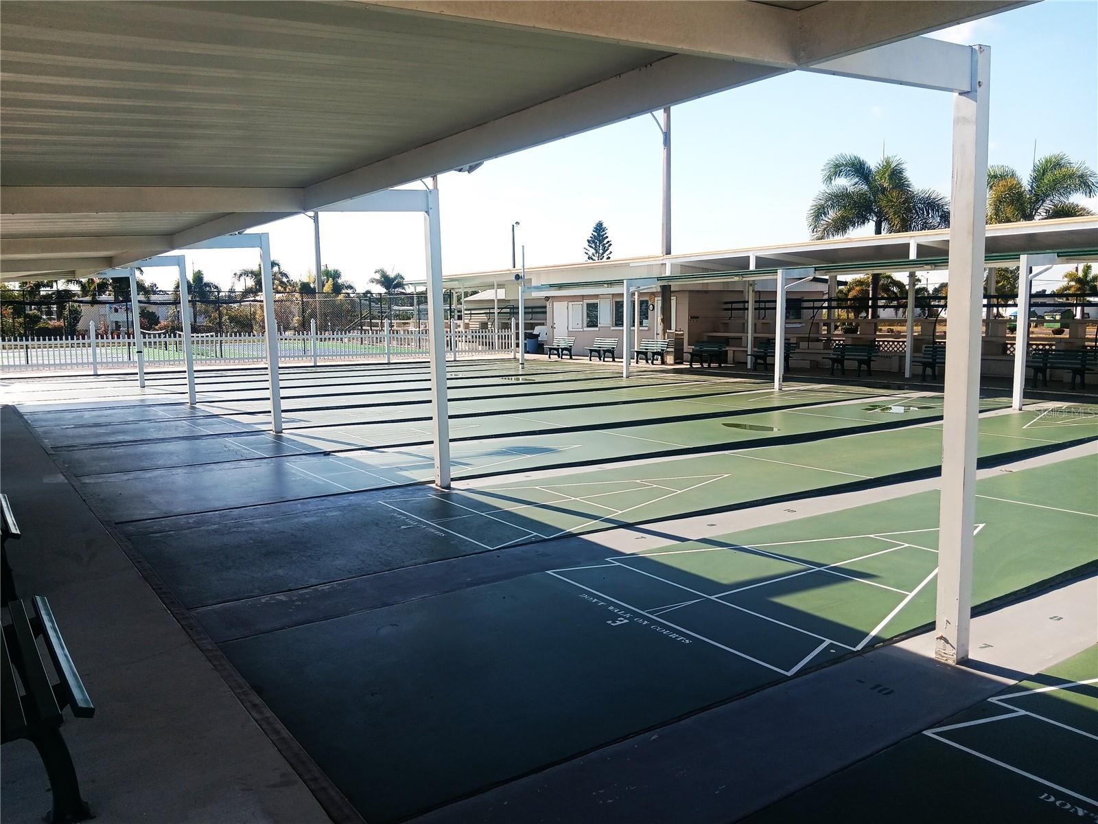 1781 OLYMPIA FIELDS ST — photo 19