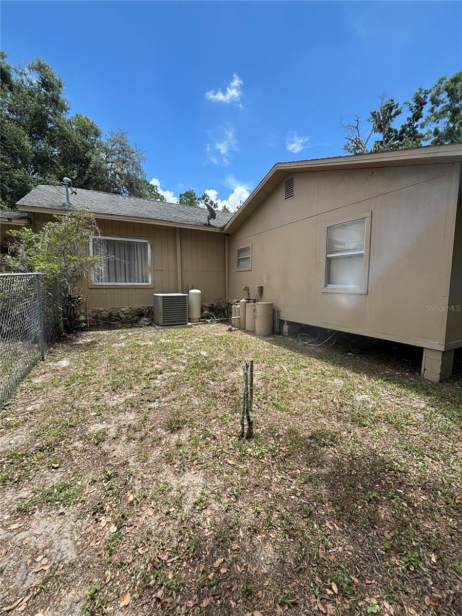 13232 BLISSFIELD RD — photo 19