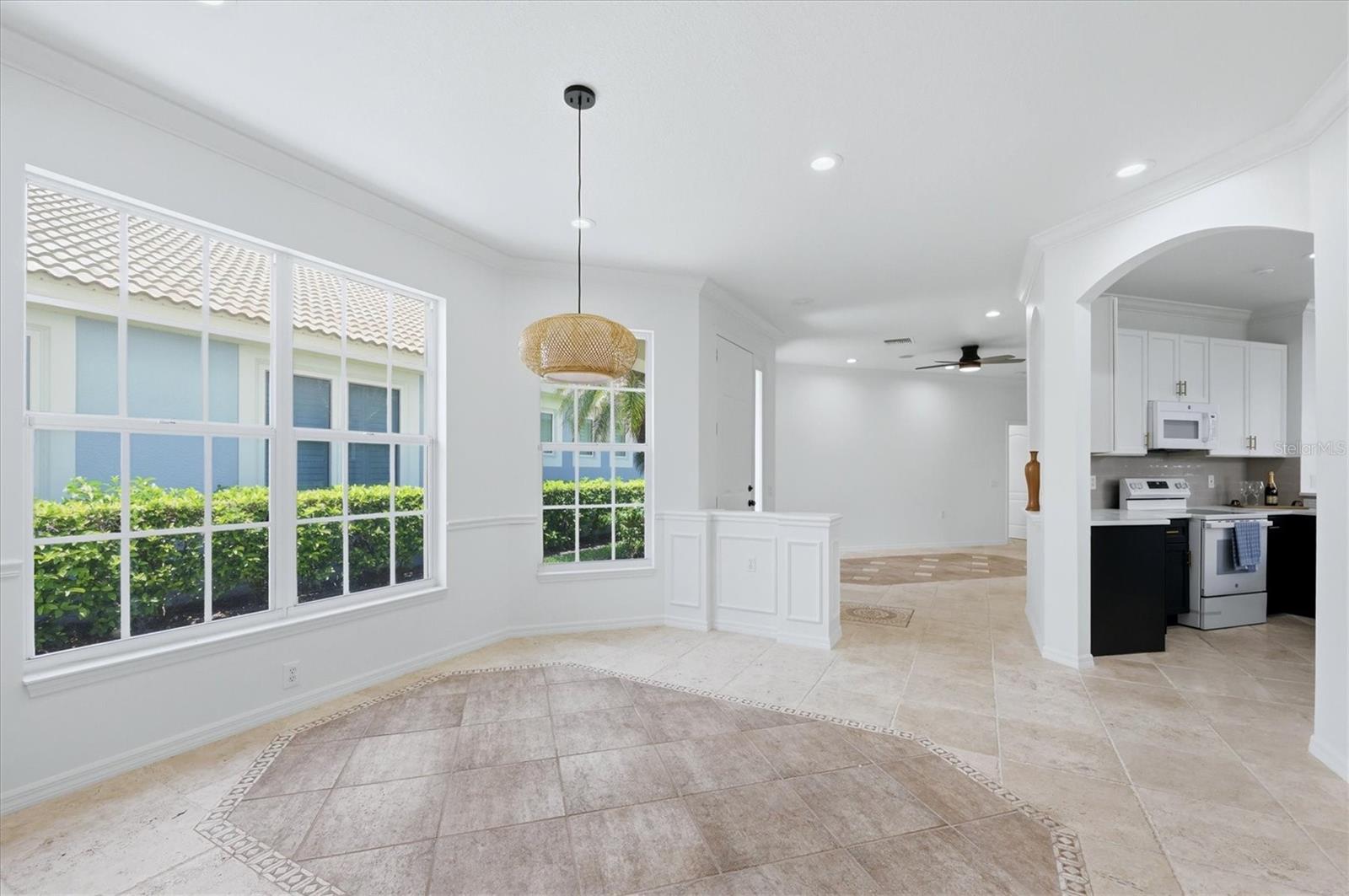 4315 REFLECTIONS PKWY — photo 12