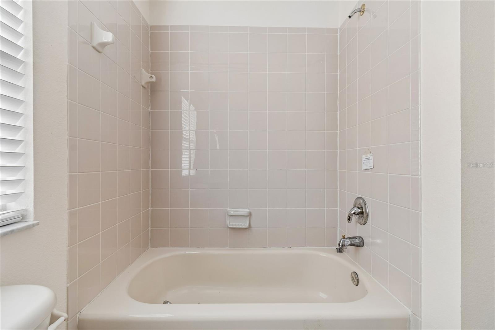 3307 PINE TOP DR — photo 45