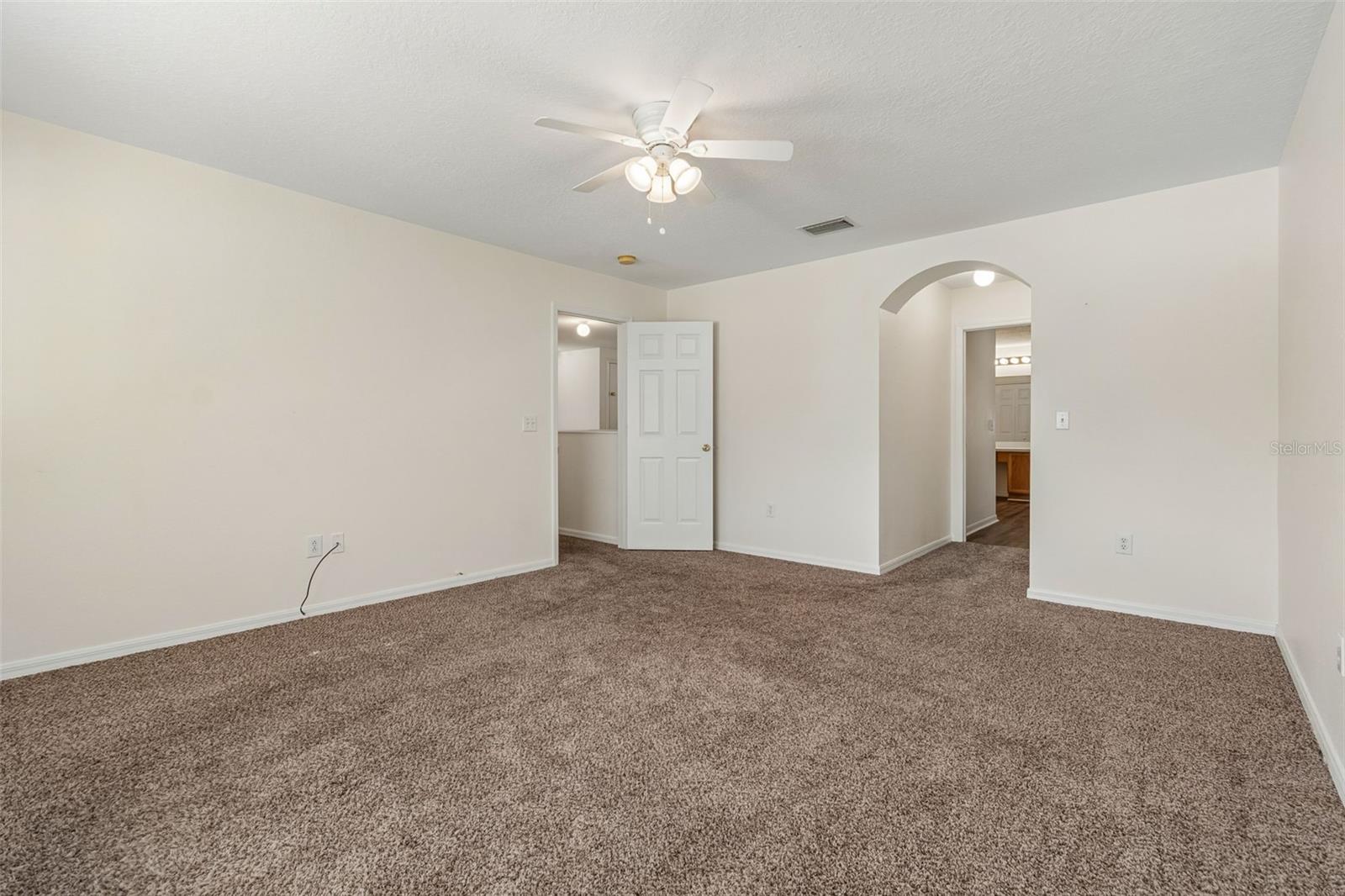 3307 PINE TOP DR — photo 29