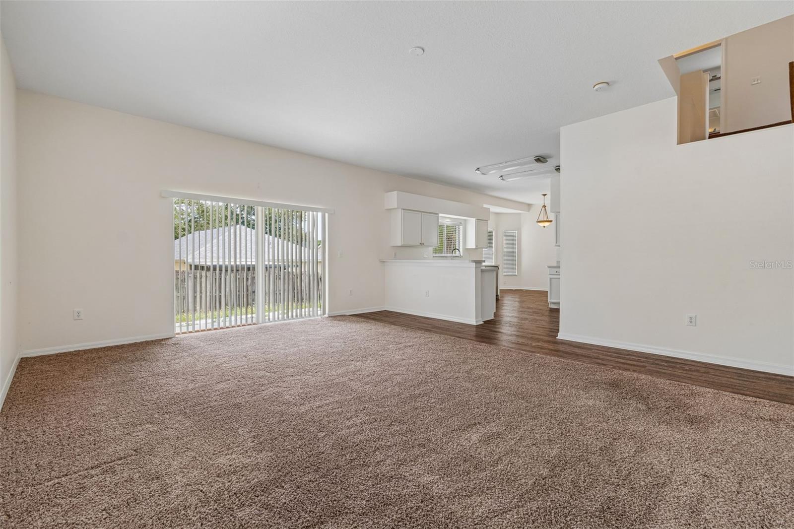 3307 PINE TOP DR — photo 17