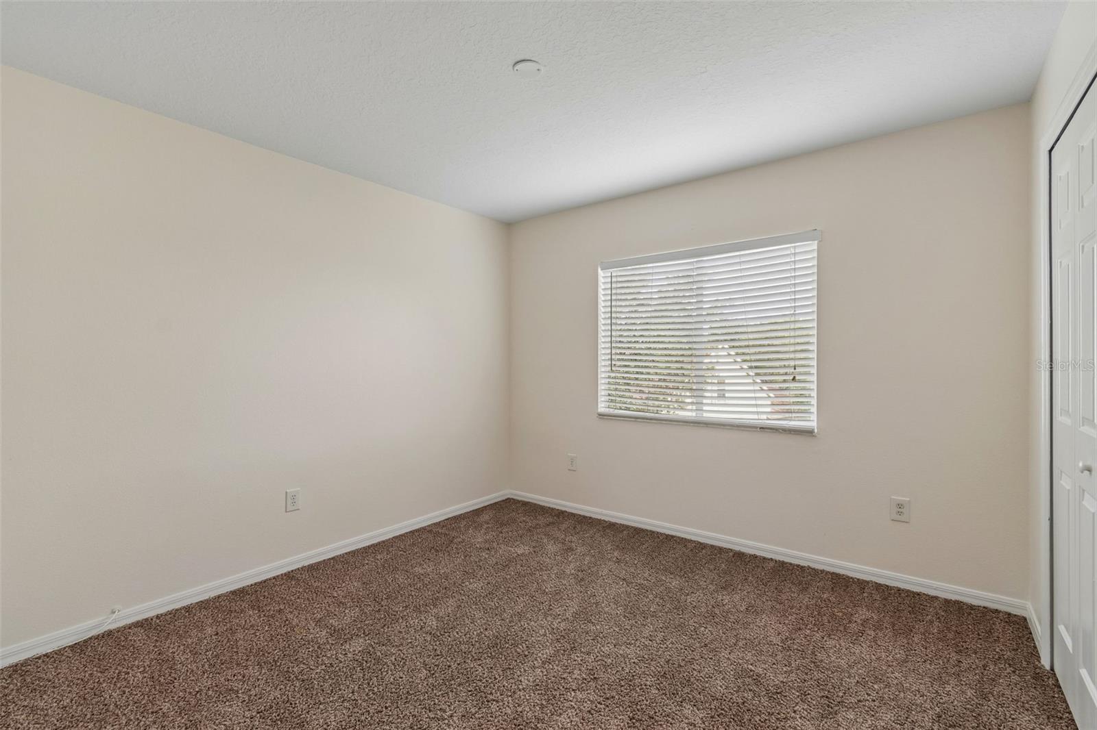 3307 PINE TOP DR — photo 37