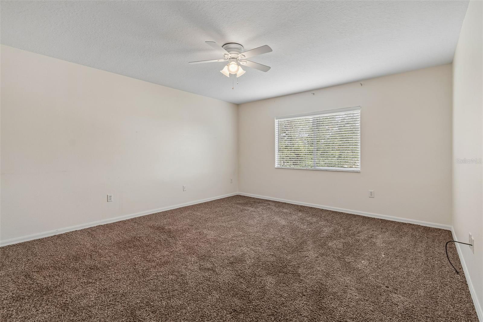3307 PINE TOP DR — photo 28