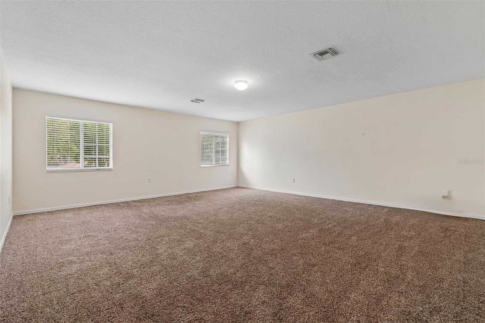 3307 PINE TOP DR — photo 47