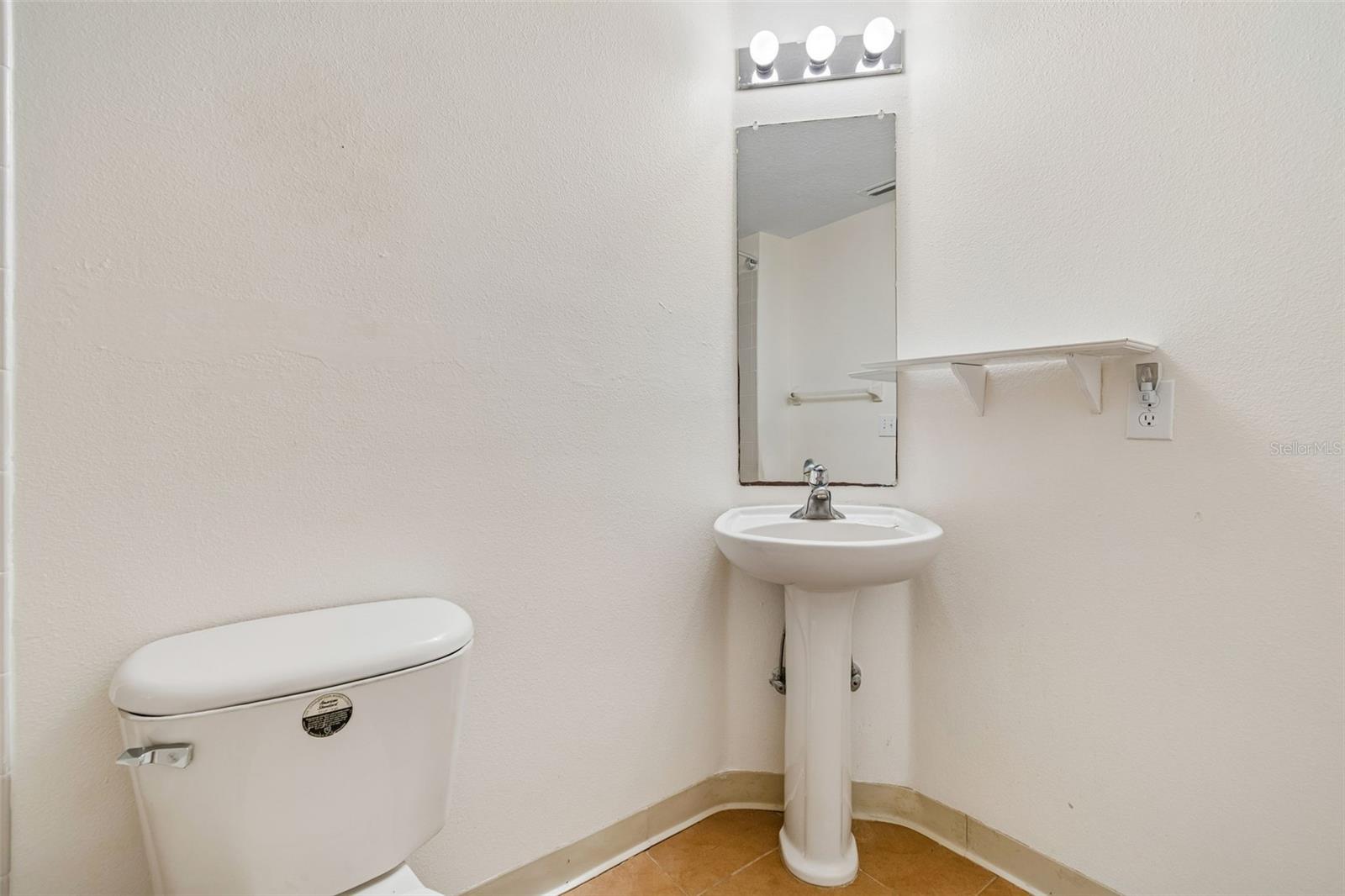 3307 PINE TOP DR — photo 12