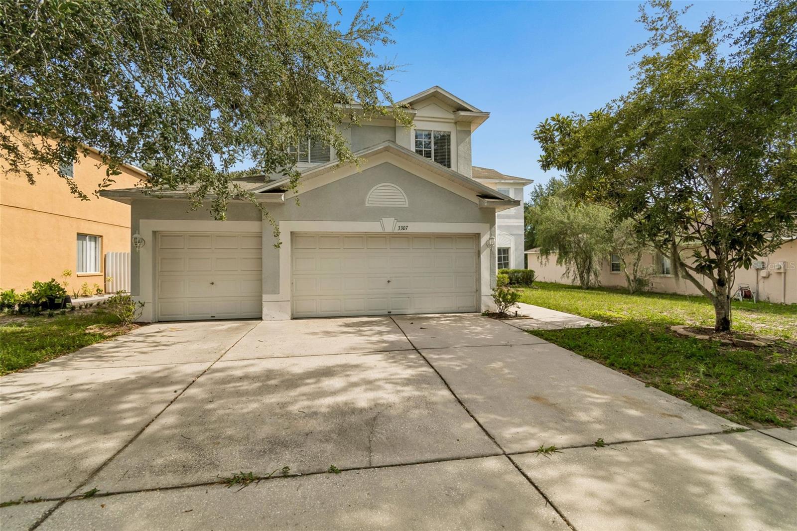 3307 PINE TOP DR — photo 2