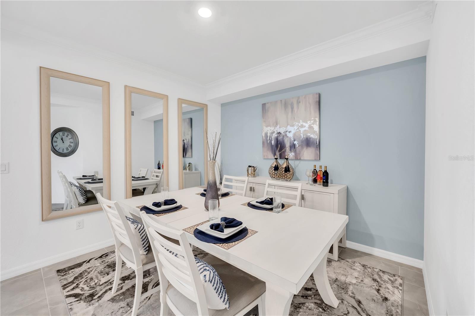 18114 GAWTHROP DR #201 — photo 8