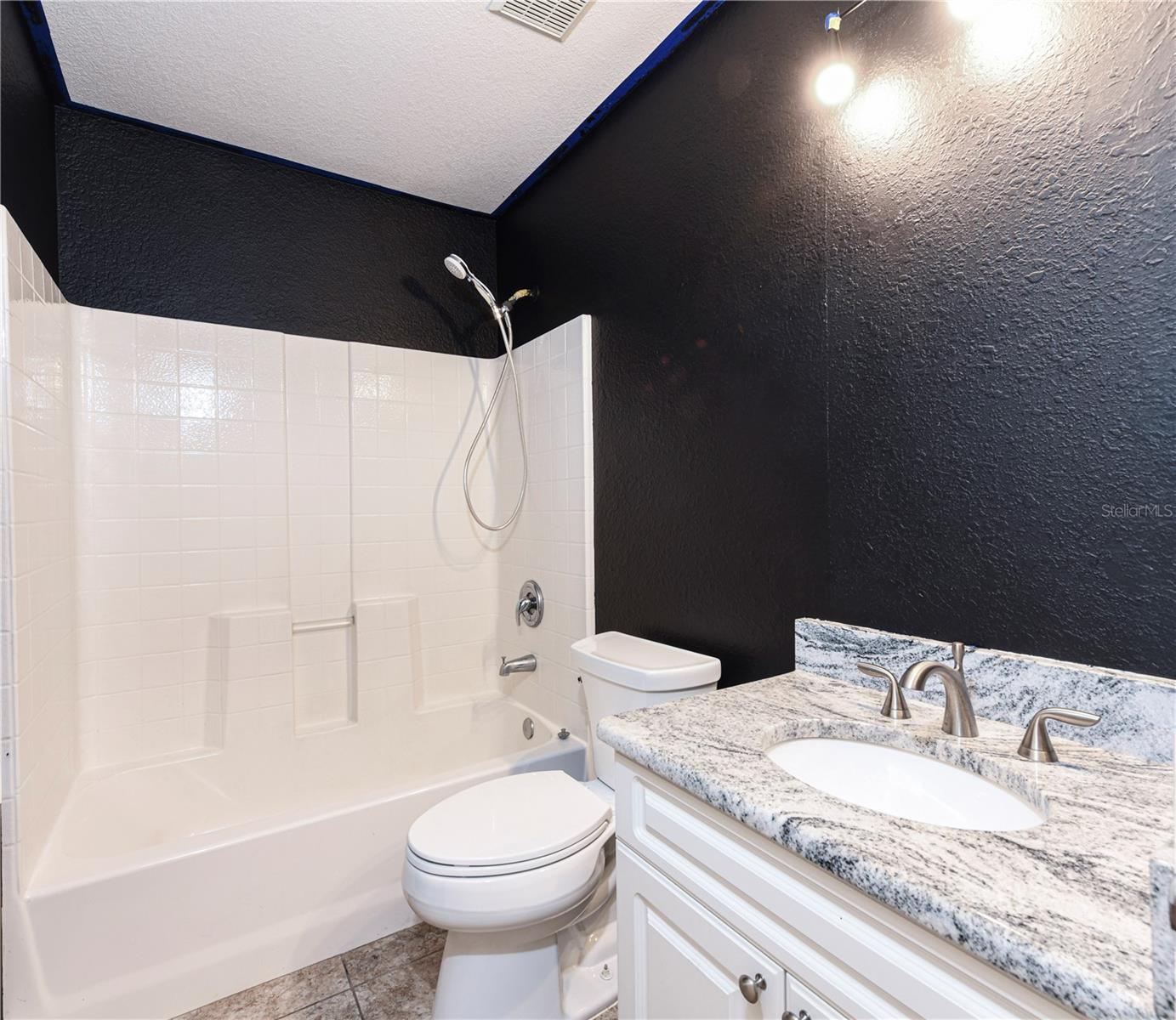 8457 BRISTOL AVE — photo 23