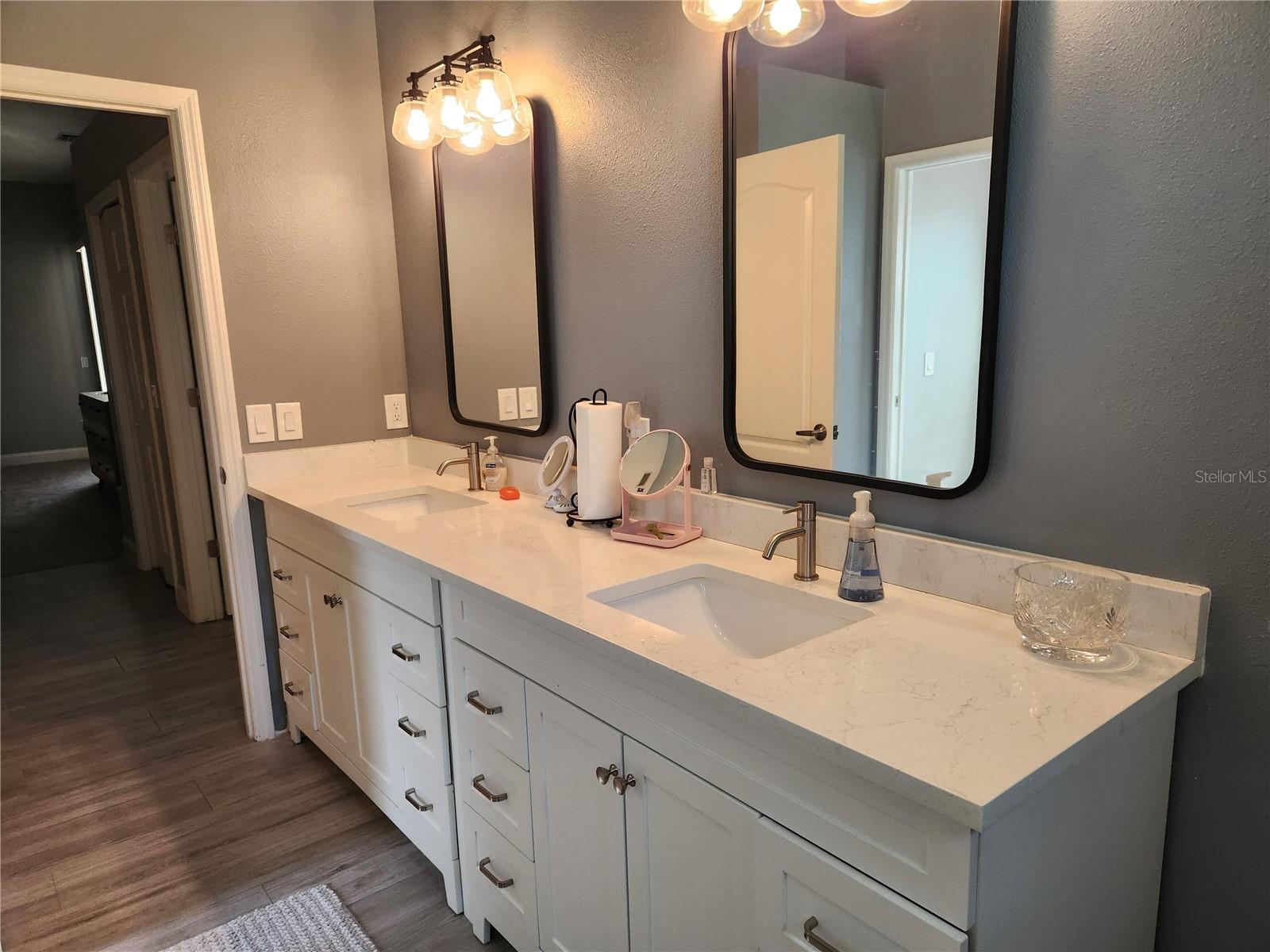 5274 FAR OAK CIR — photo 16