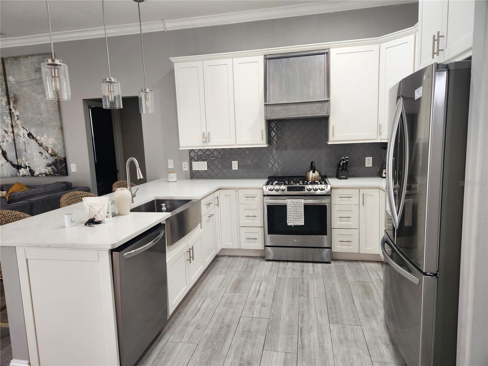 5274 FAR OAK CIR — photo 9