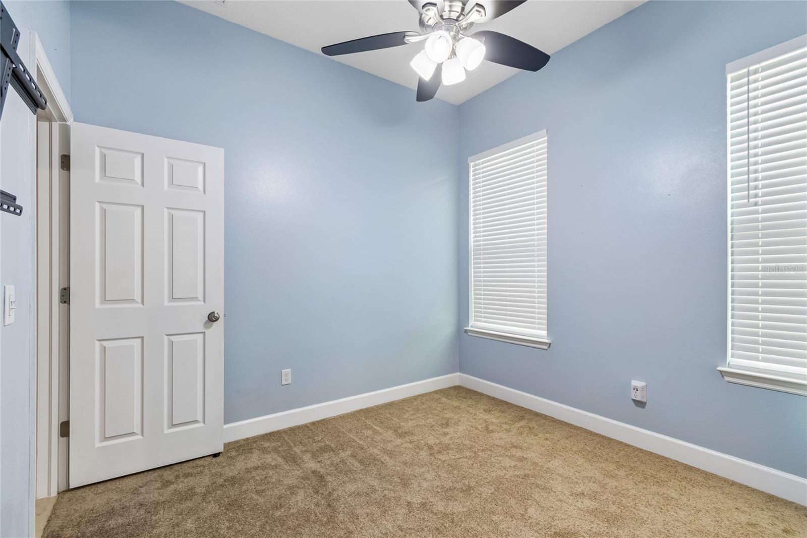 4930 BUTLER NATIONAL DR — photo 28