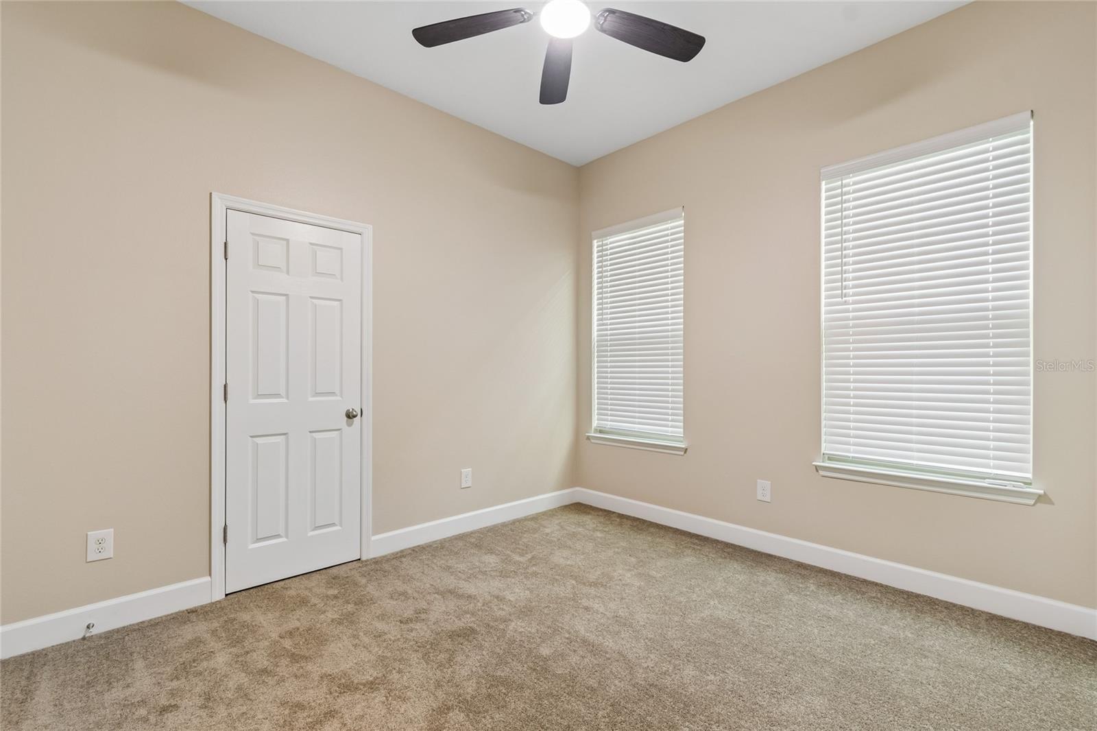 4930 BUTLER NATIONAL DR — photo 31
