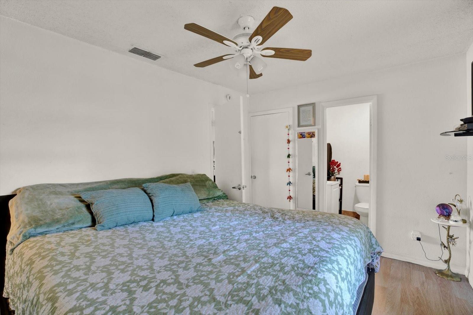 2706 E 22ND AVE — photo 13