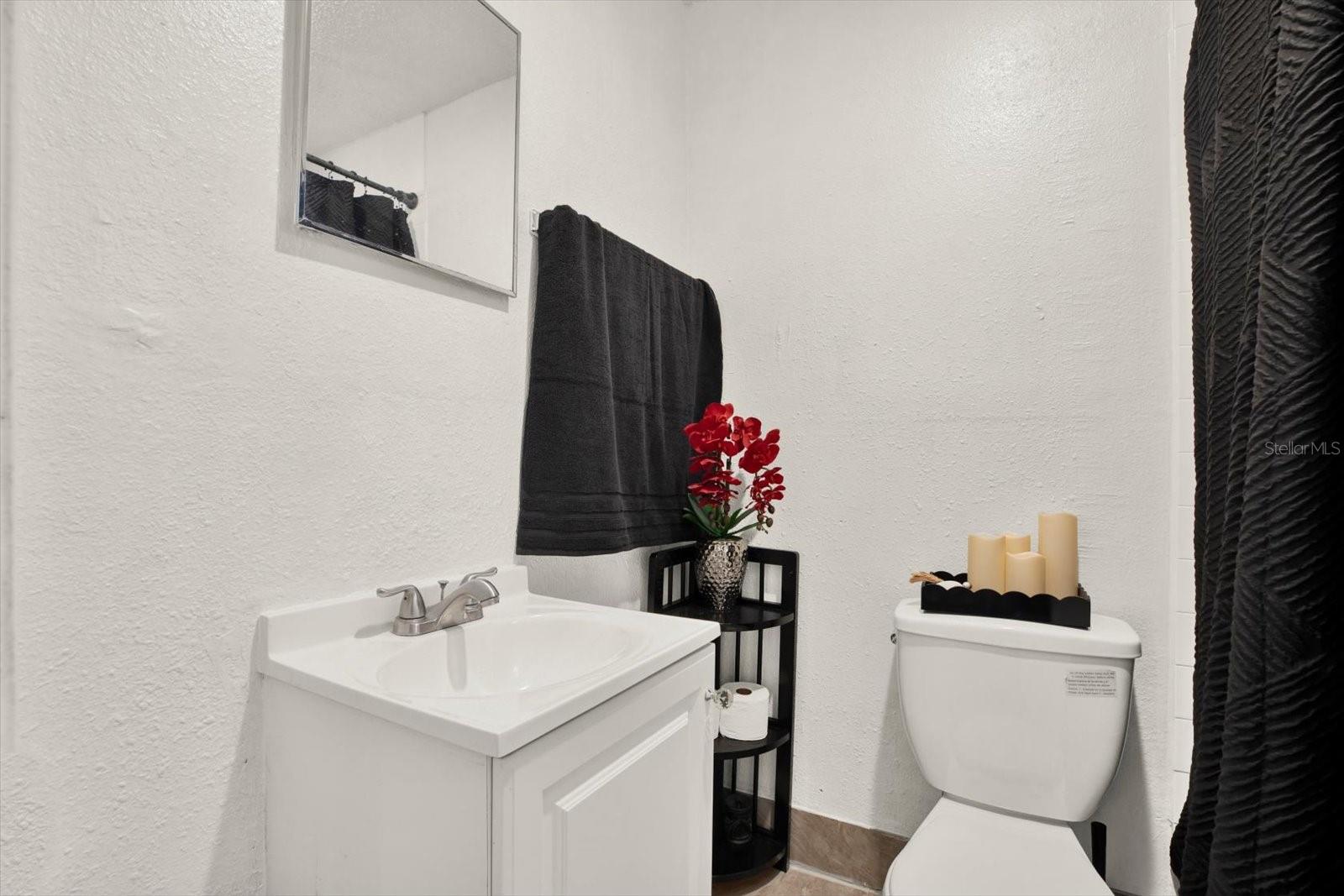 2706 E 22ND AVE — photo 12